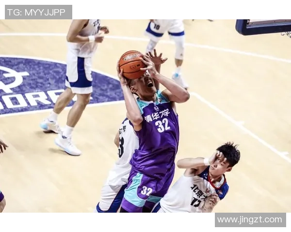 猛龙与雄鹿激战正酣文字直播带你感受篮球魅力与激情对决